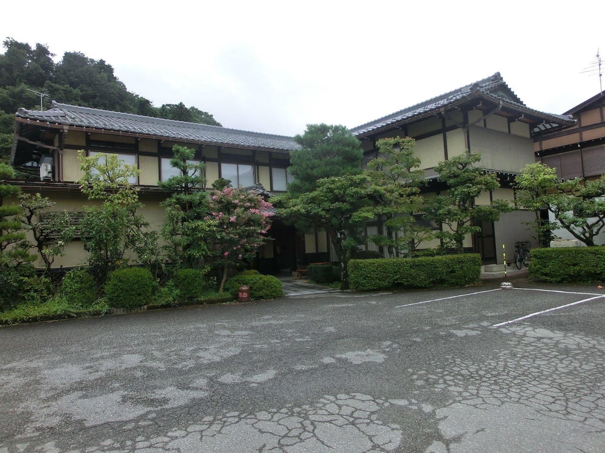 Minshuku Iwatakan Takayama  Exterior photo